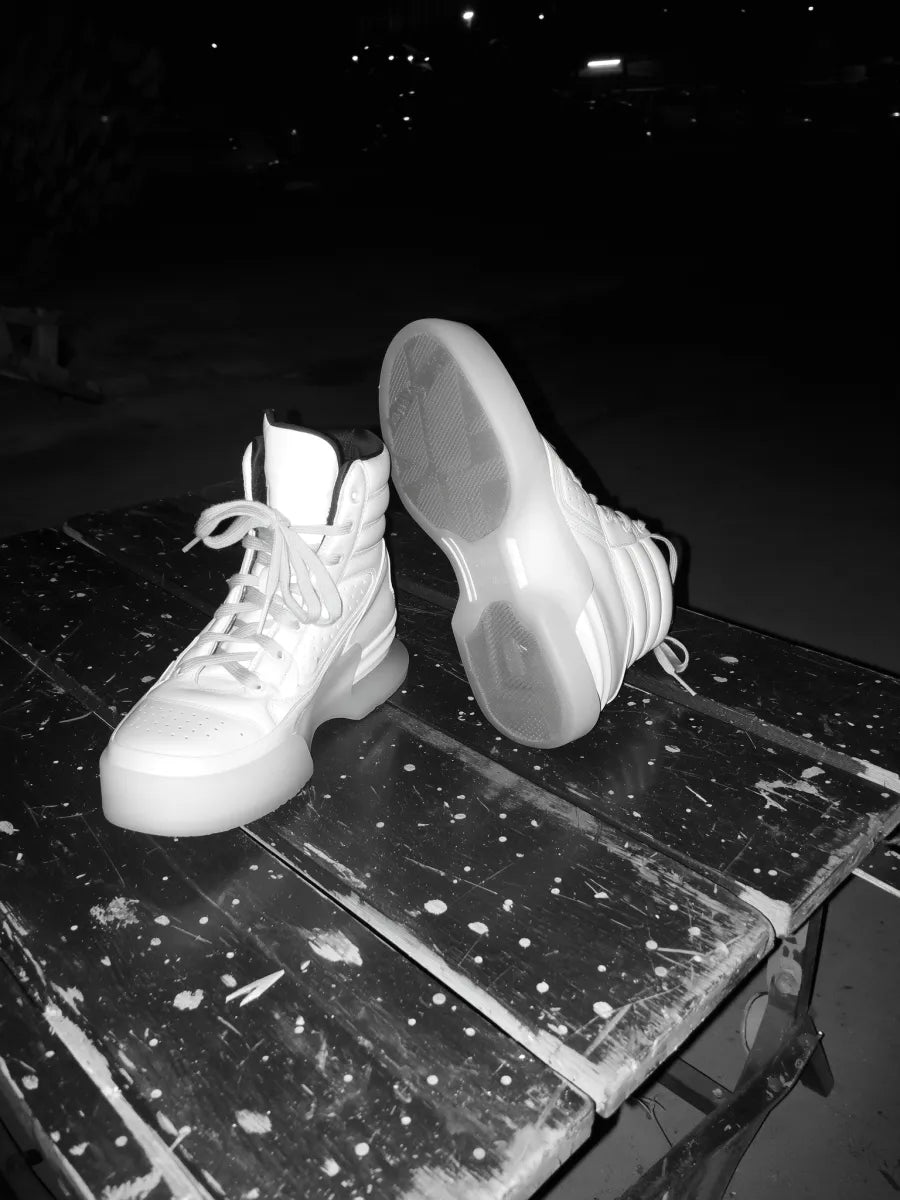 Shoe Vendor — vendor card